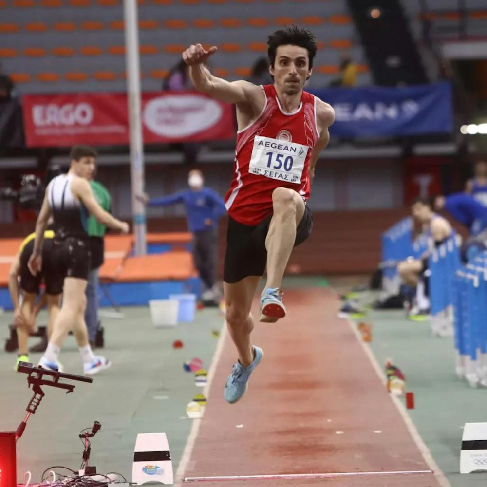 Το φωτογραφικό κολλάζ του Πανελληνίου Πρωταθλήματος Κλειστού στίβου στο ΣΕΦ (Pics) runbeat.gr